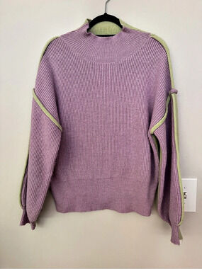 mittoshop Color Block Crewneck Sweater in Purple & Green Size Medium